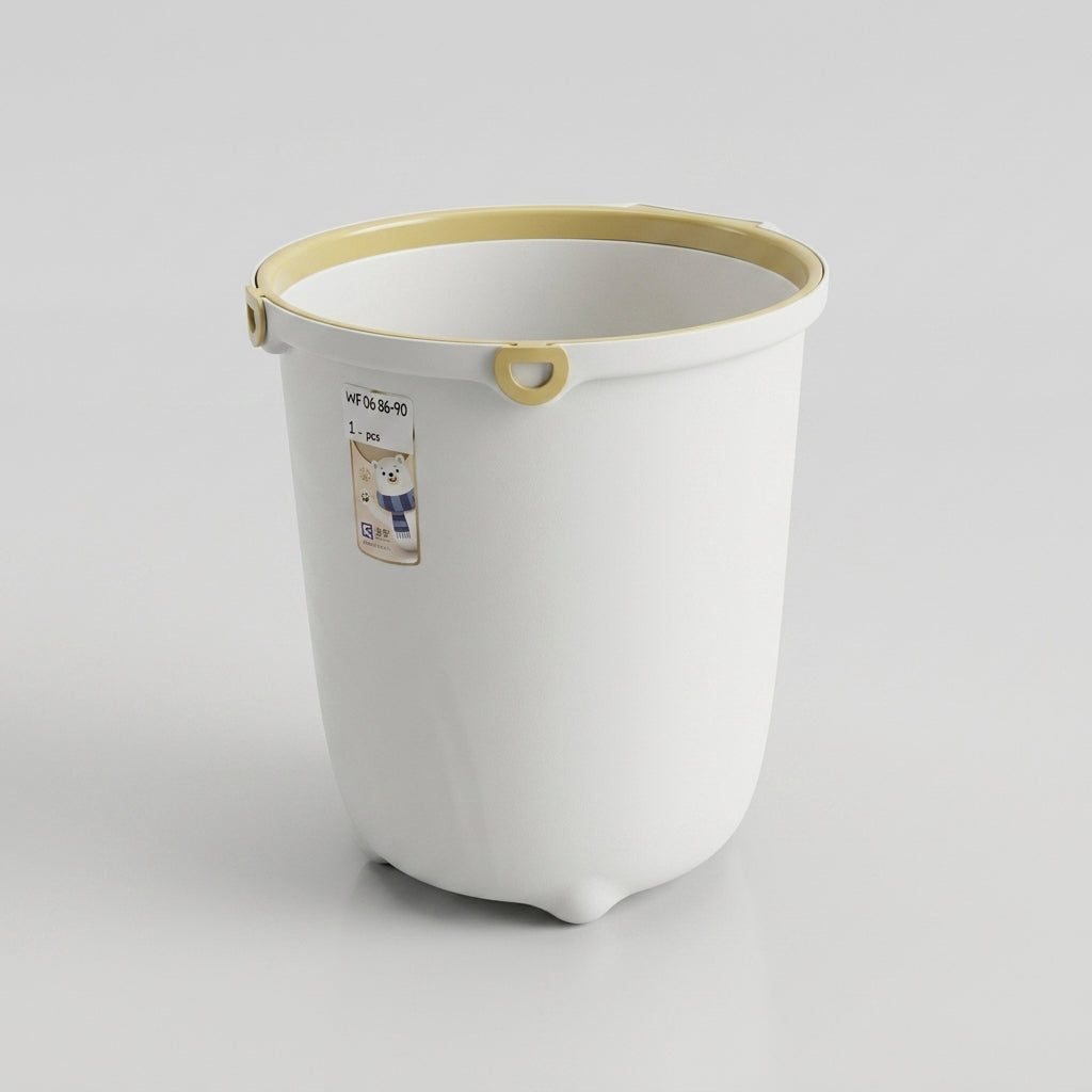 White Plastic Trash Can By Zodiya