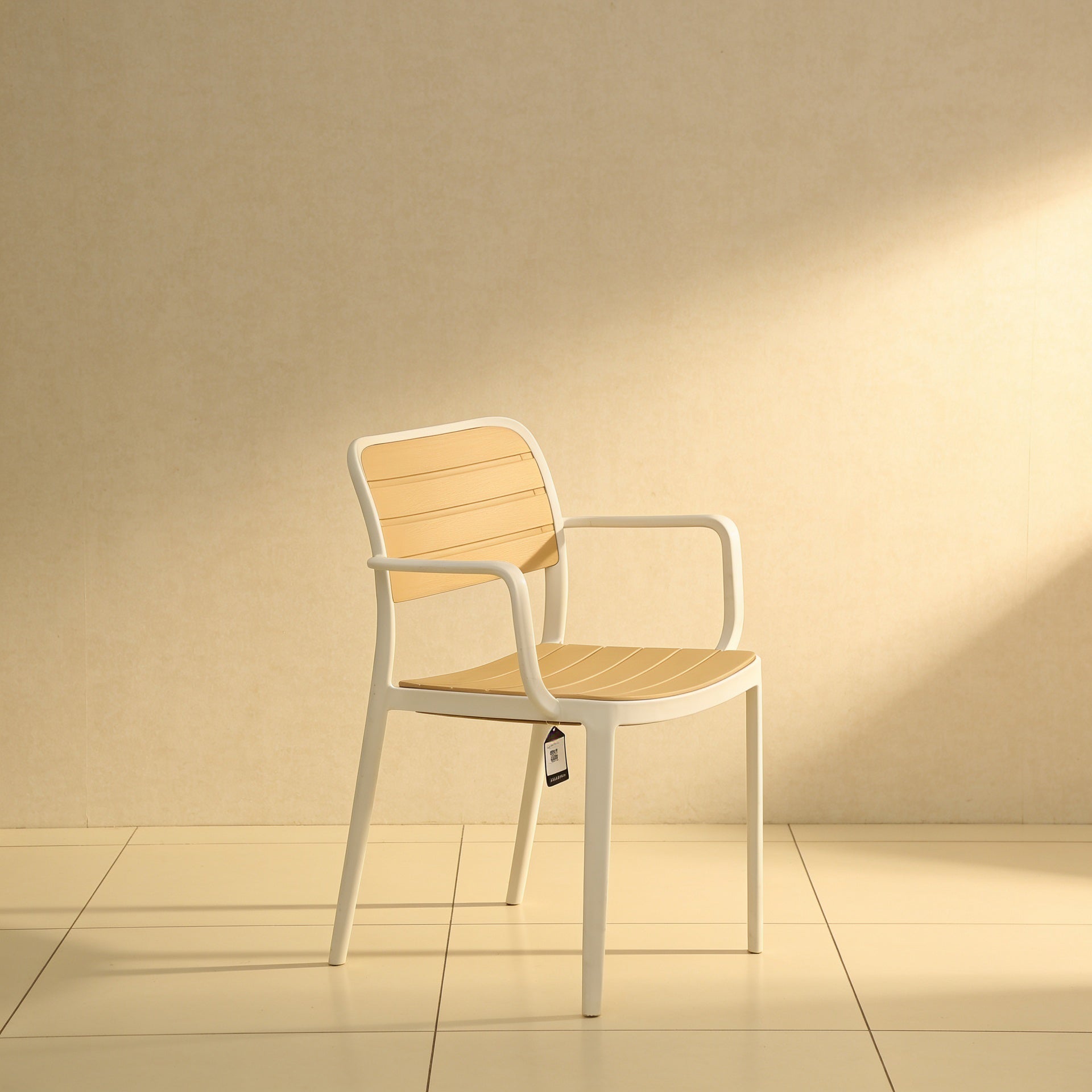 ZDY-Uno XR White Chair-19856