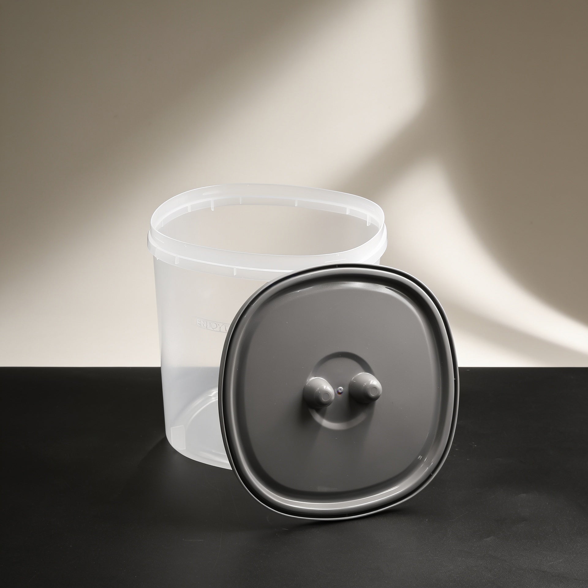 Plastic Grain Storage Box with Grey Lid by Zodiya-1