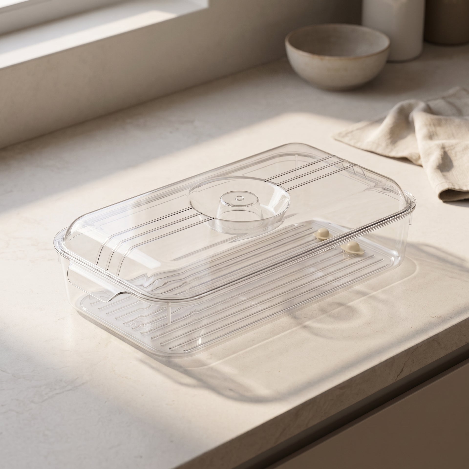 Refrigerator Storage box with botton drain button by Zodiya