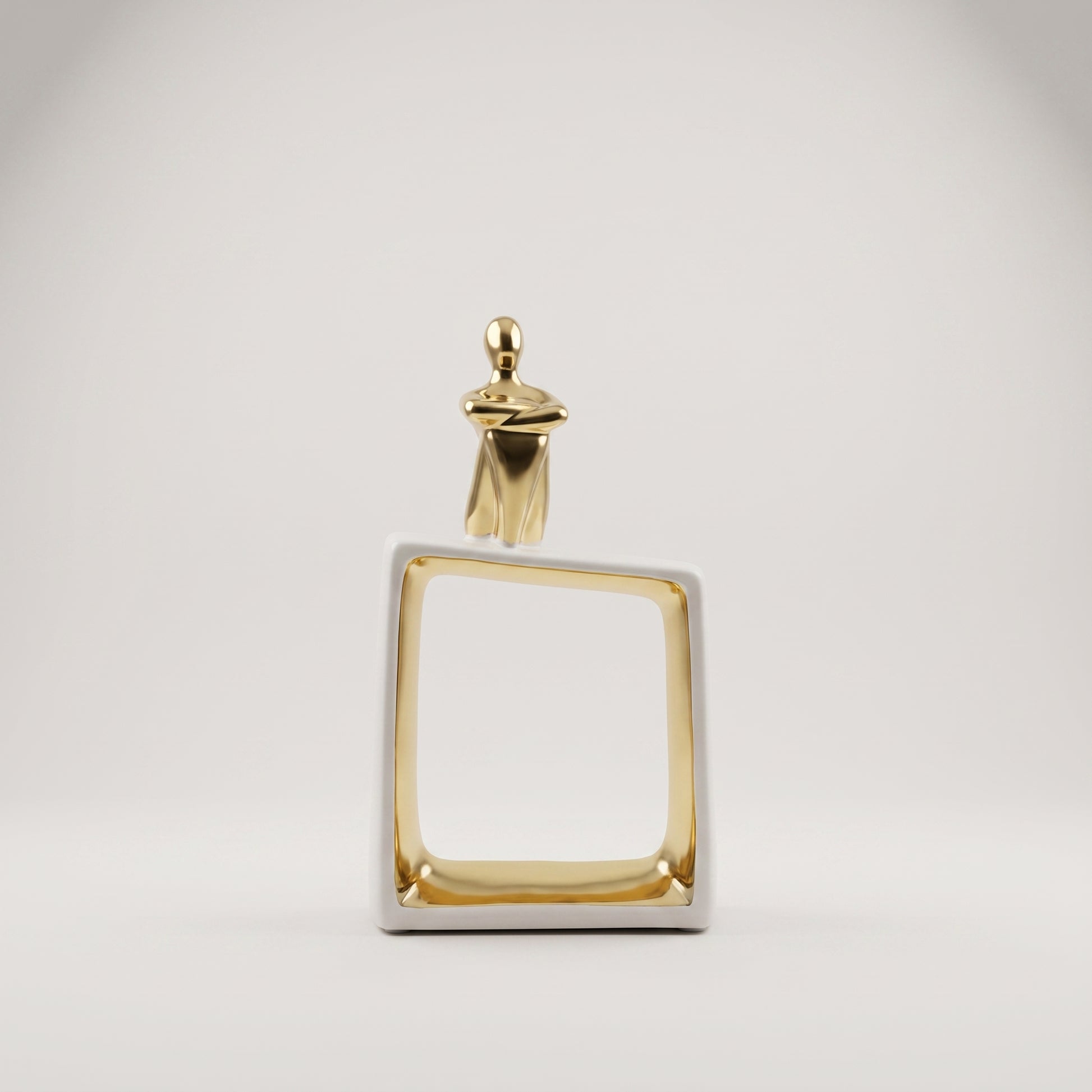 Gold and White Decor Sculpture by Zodiya-3