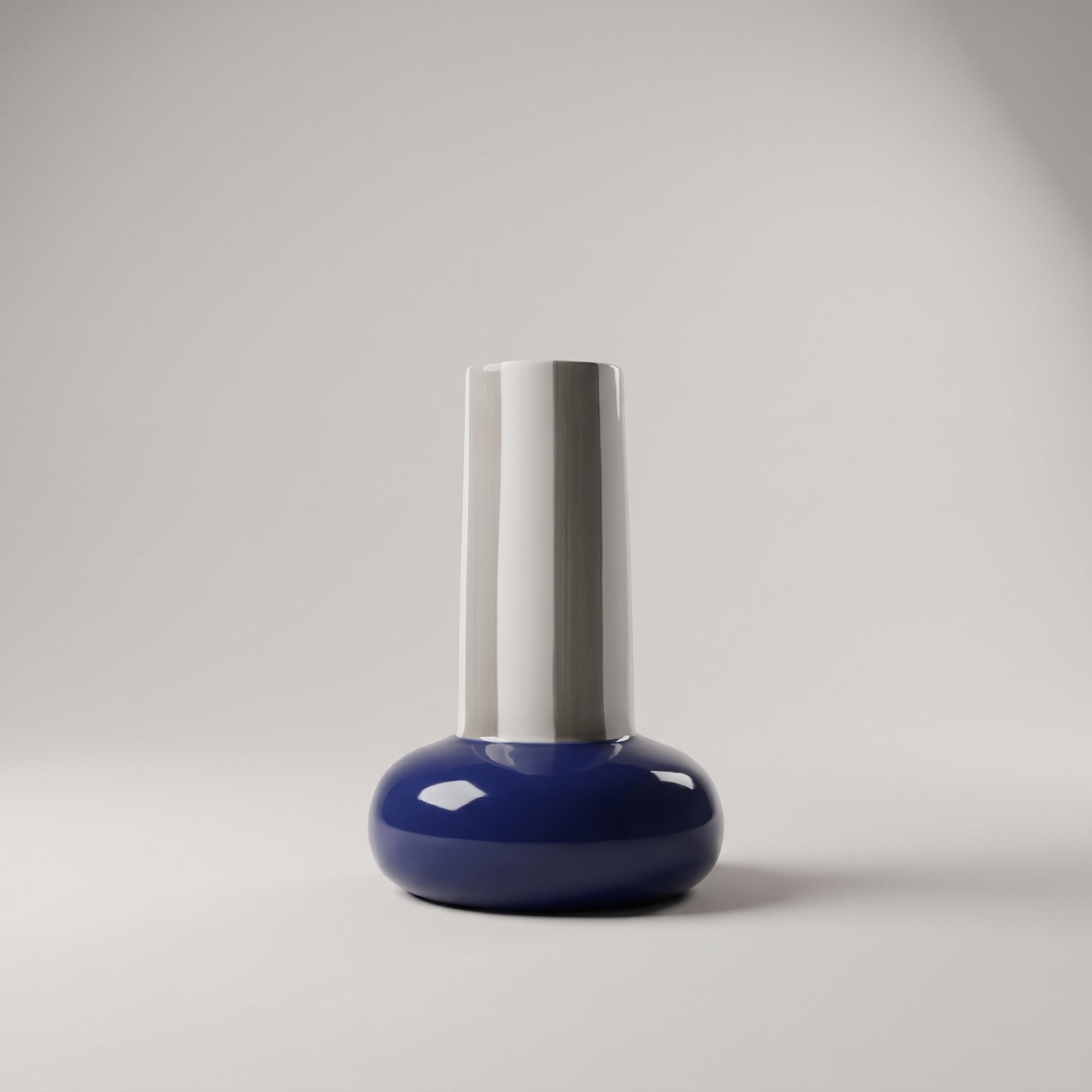 Navy Blue Bottom Ceramic Flower Vase By Zodiya-4
