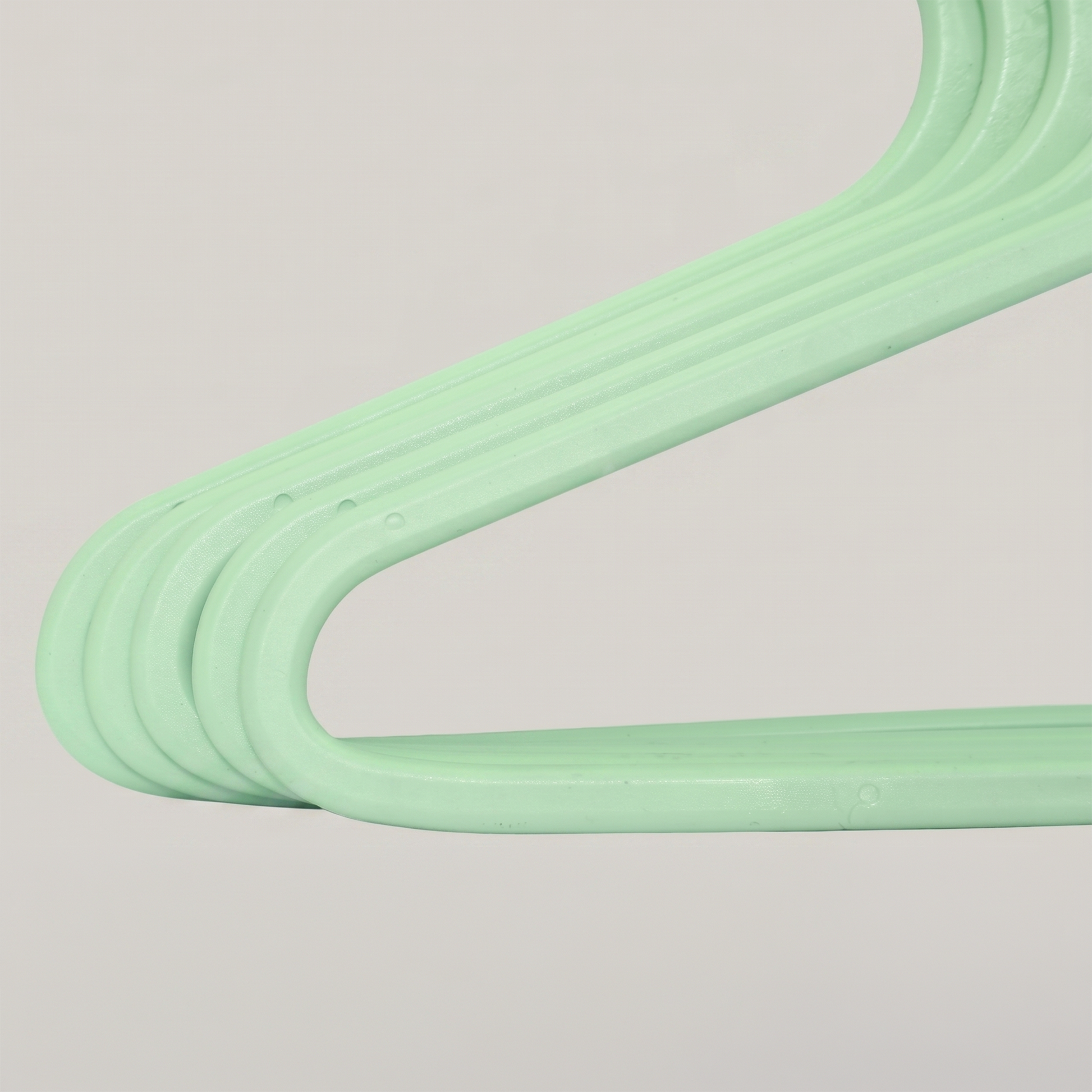 Plastic Cloth Hanger By Zodiya-15