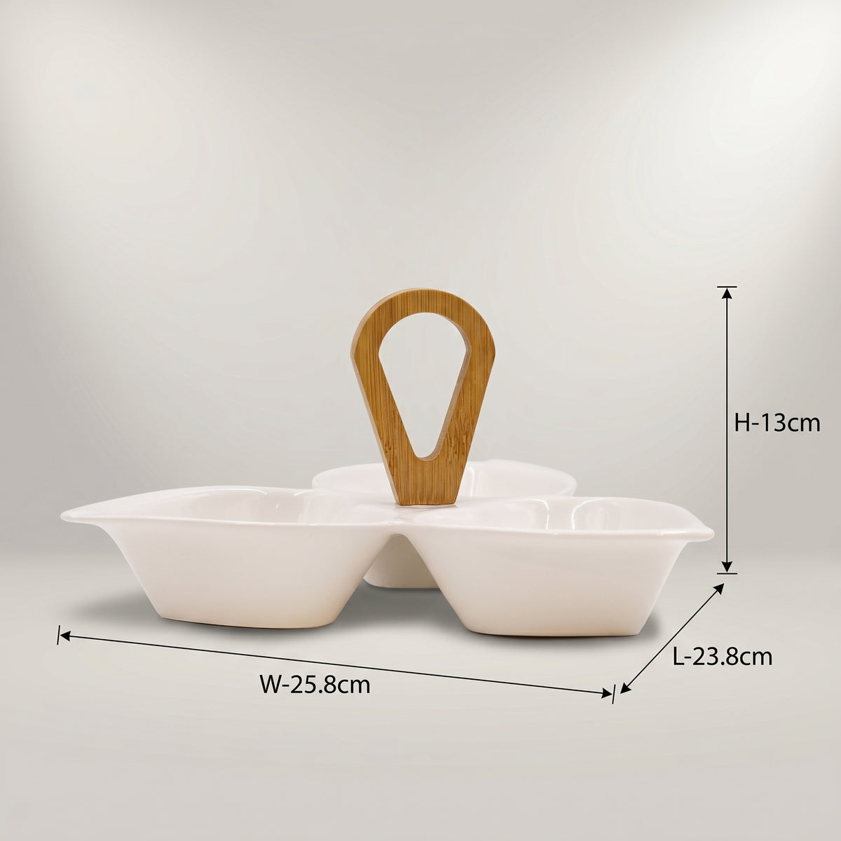 White Serving Platter of Set 3 by Zodiya