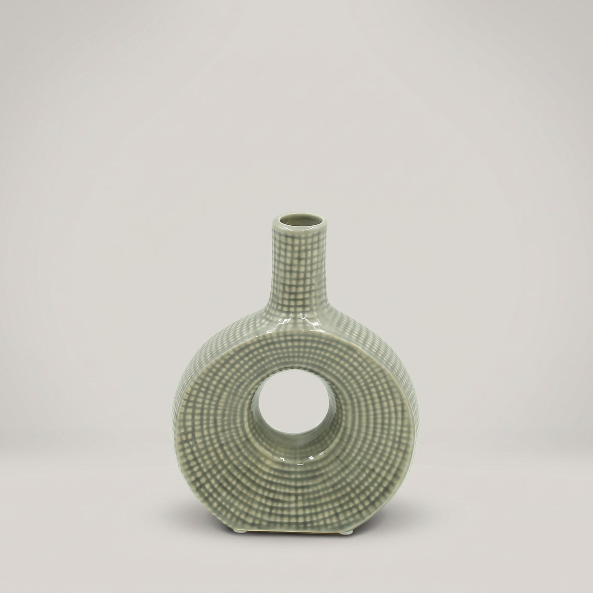 Grid Pattern Ceramic Flower Vase By Zodiya