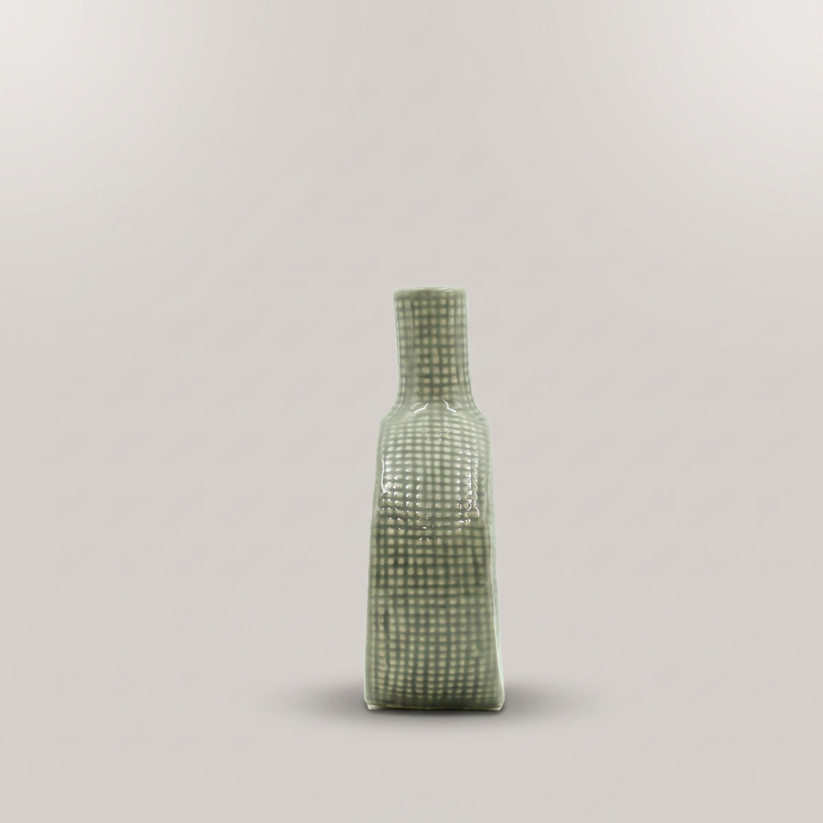 Grid Pattern Ceramic Flower Vase By Zodiya