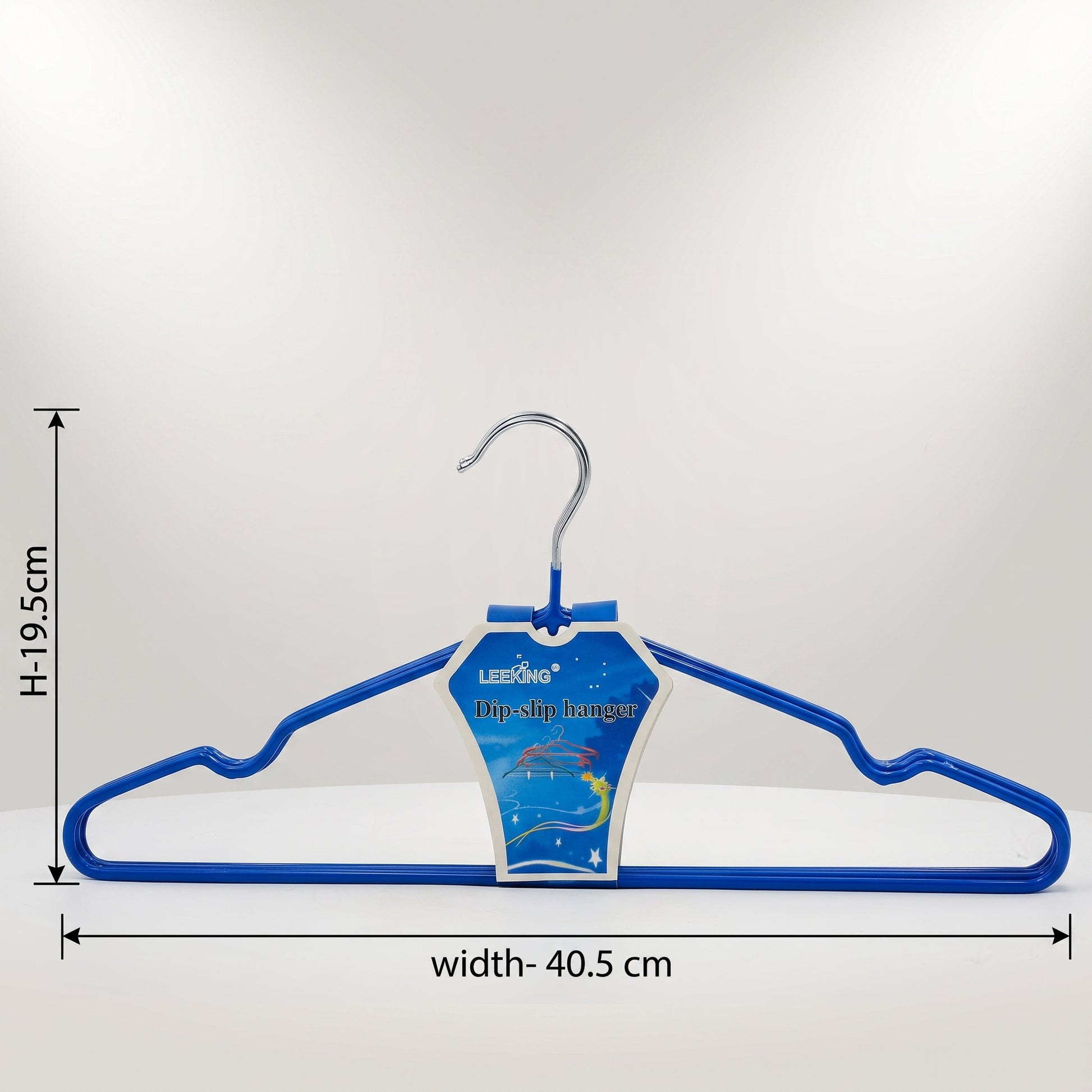 Metal Clothes Hanger Set Of 5 By Zodiya-10
