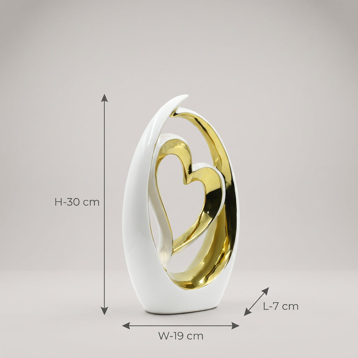 White and Gold Ceramic Heart Decor by Zodiya