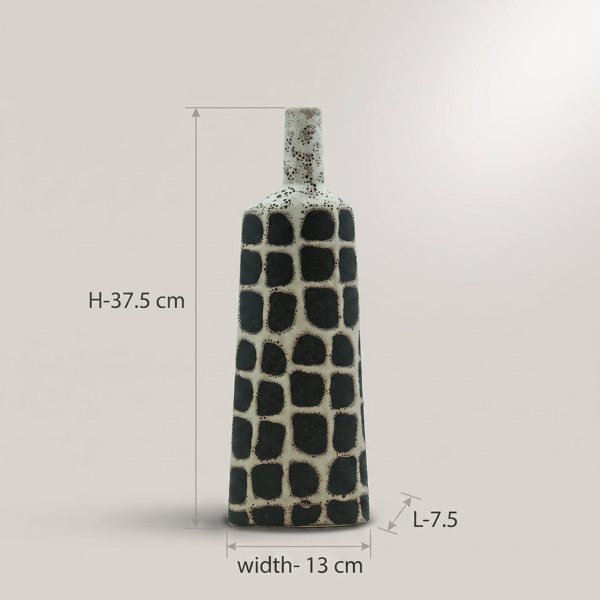 Ceramic Flower Vase By Zodiya