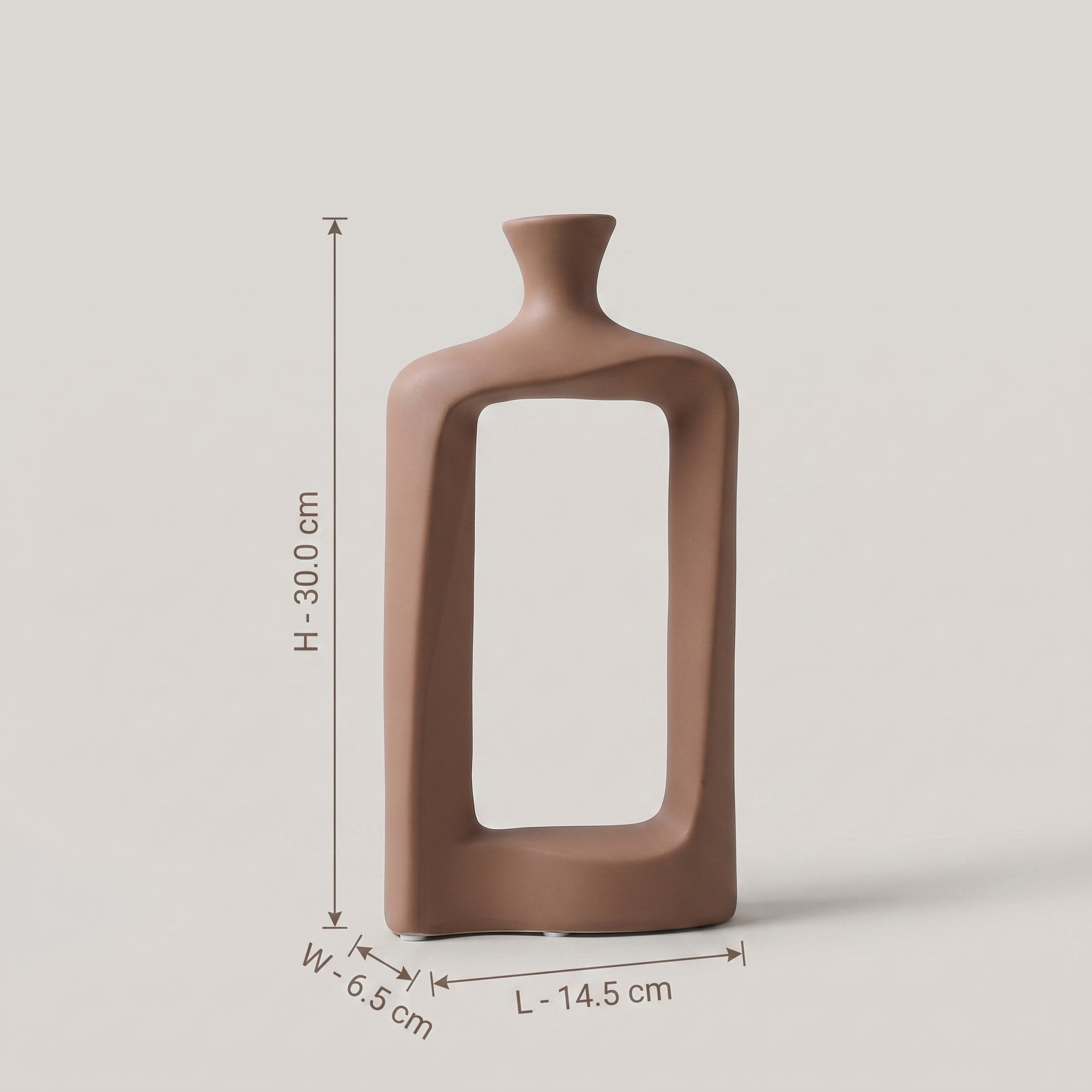 Brown Rectangular Sculpture Vase By Zodiya