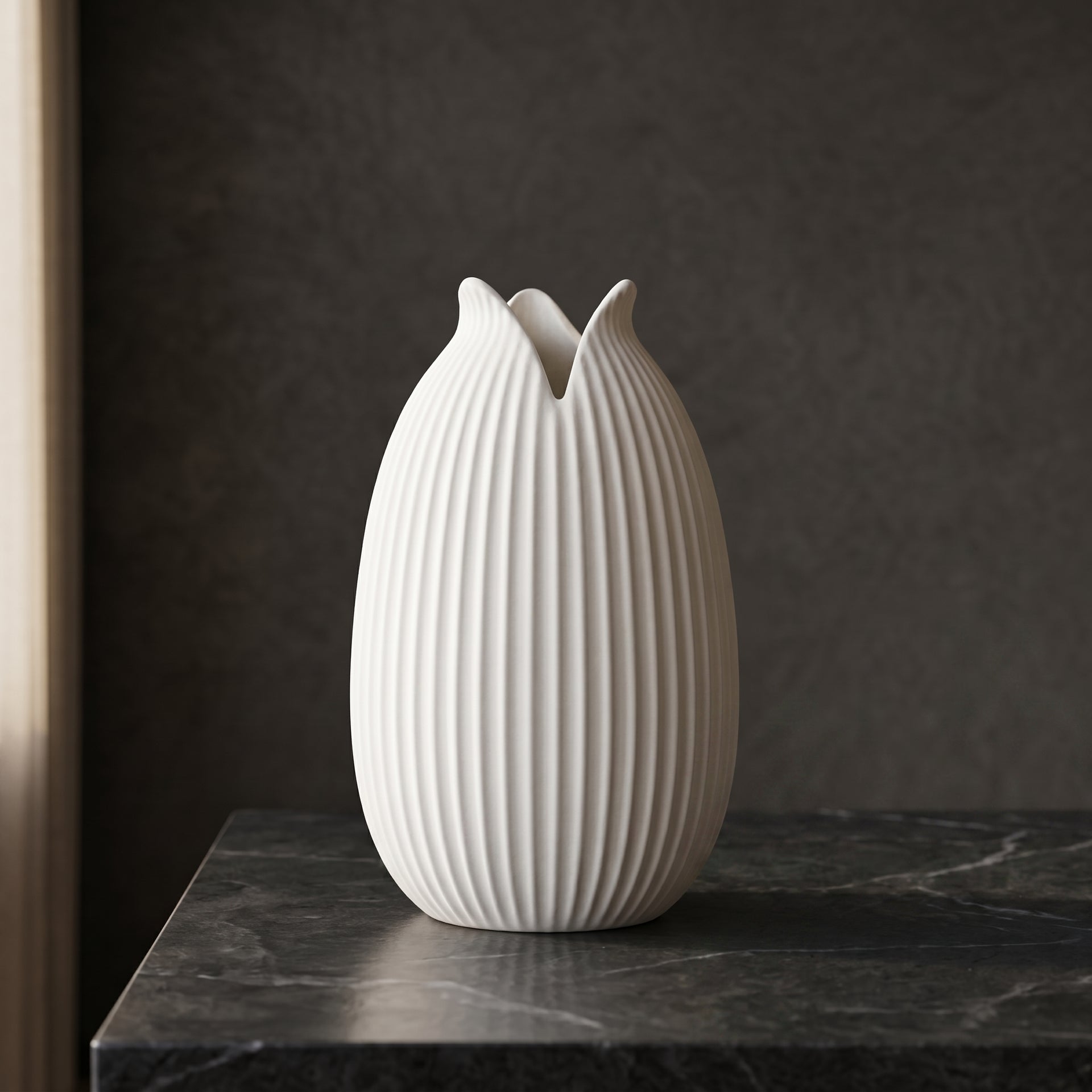 Ceramic Flower Vase By Zodiya