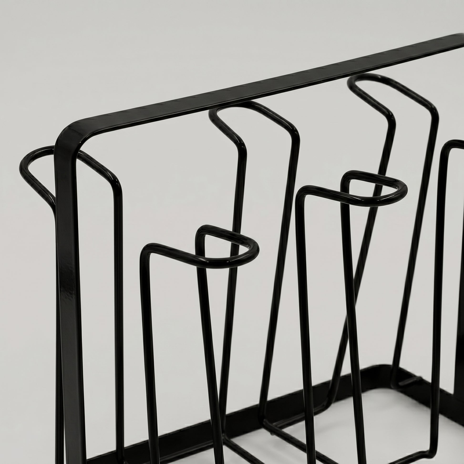 Metal Glass Holder By Zodiya-4