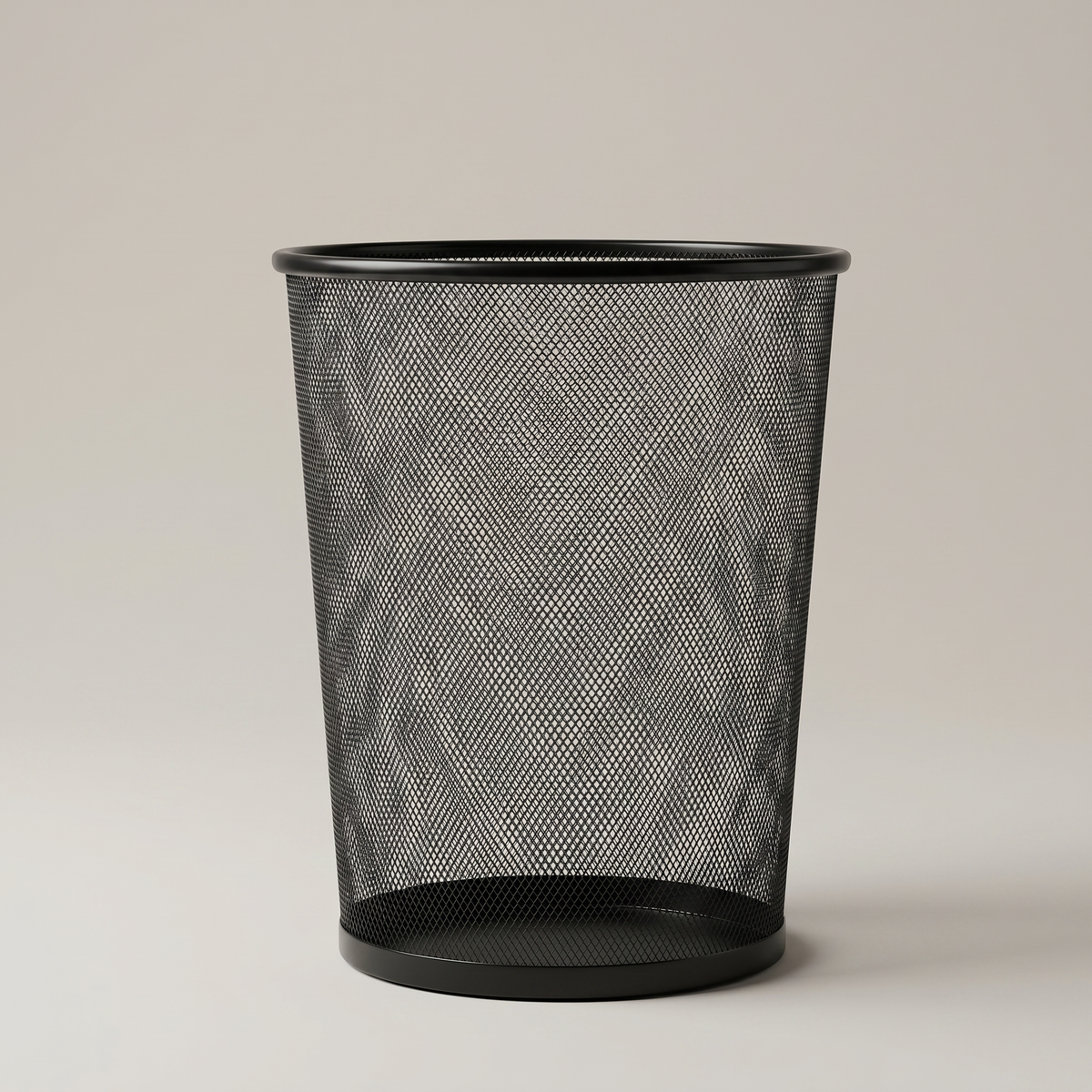 Black Metal Dust Bin by Zodiya