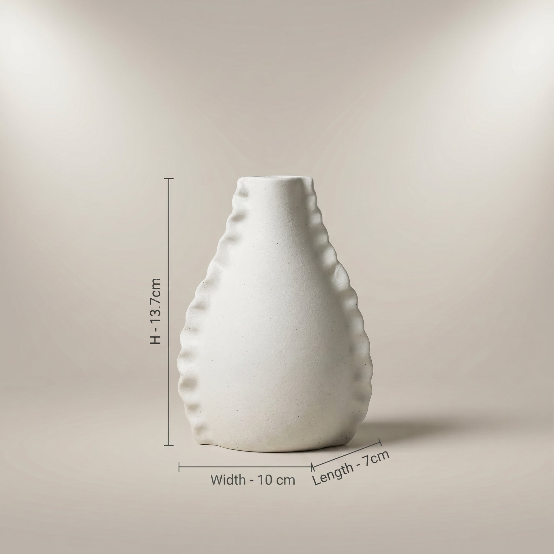 Ceramic Texture Flower Vase by Zodiya